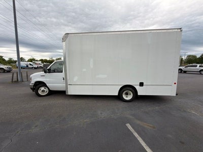 2024 Ford E-350SD Base Cutaway