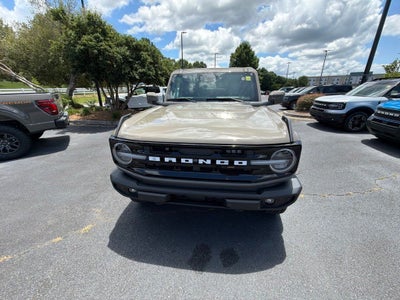 2026 Ford Bronco Outer Banks