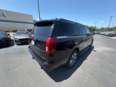 2027 Ford Expedition Max Active