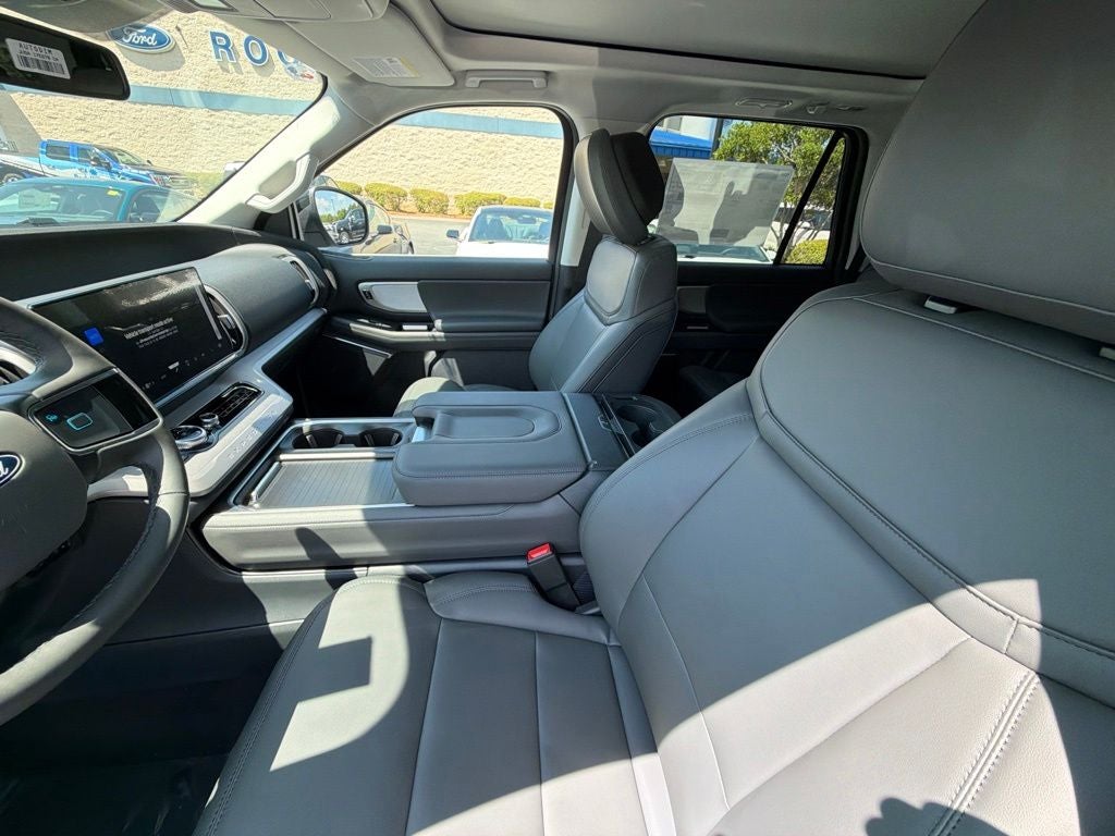 2027 Ford Expedition Max Active