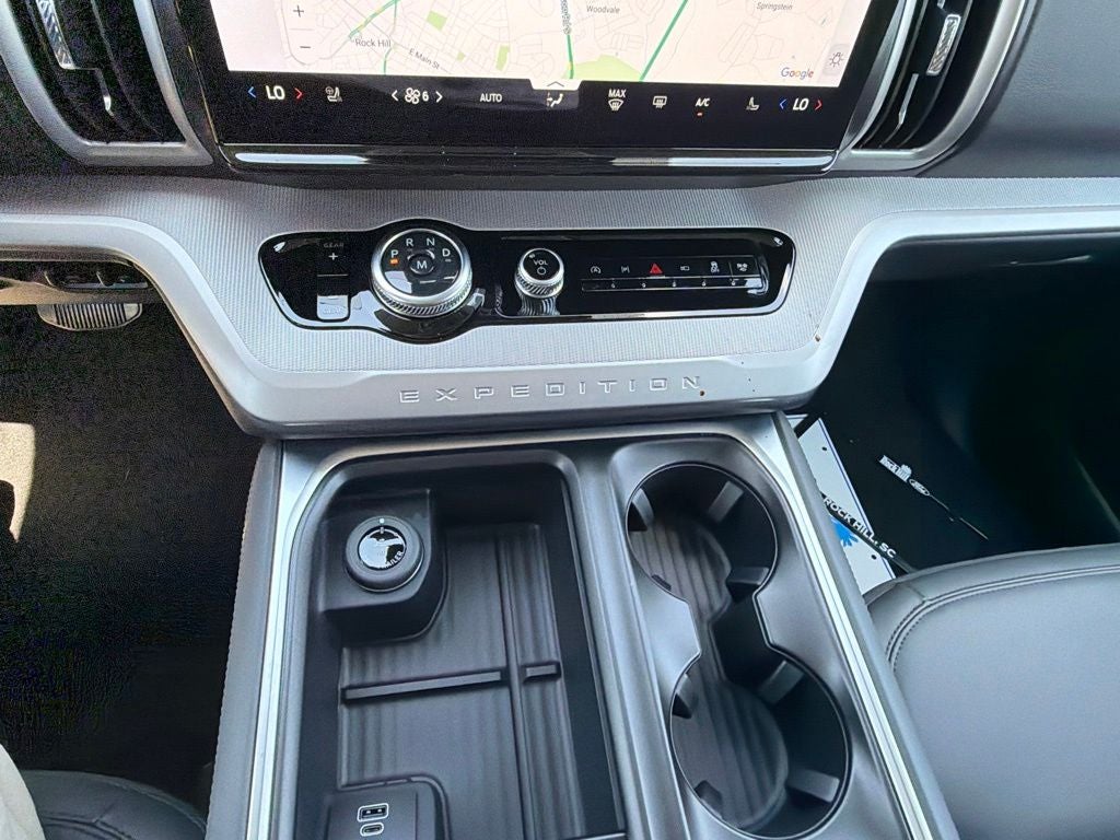 2027 Ford Expedition Active