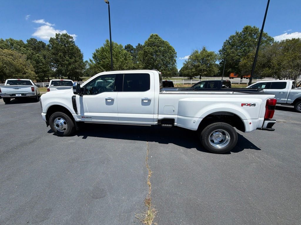 2026 Ford F-350SD Platinum DRW