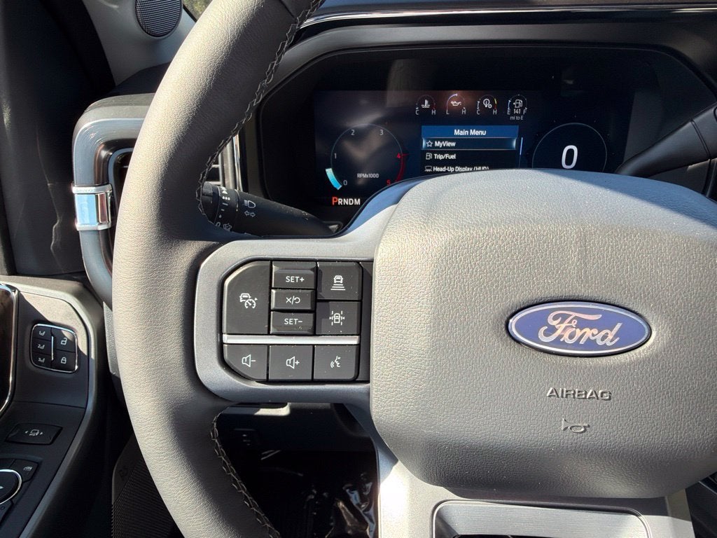 2027 Ford F-450SD Lariat DRW
