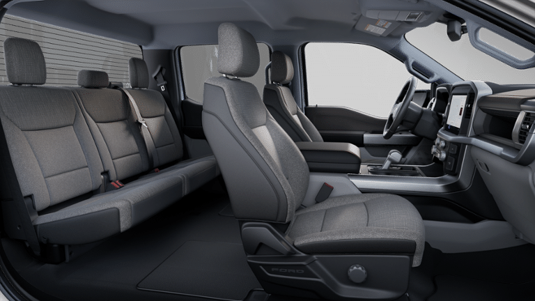 2025 Ford F-150 Lightning XLT