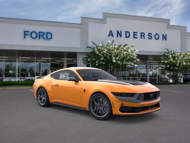 2026 Ford Mustang Dark Horse