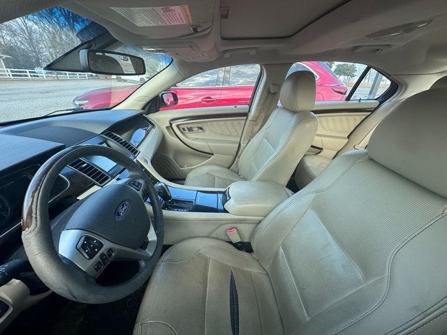 2015 Ford Taurus Limited