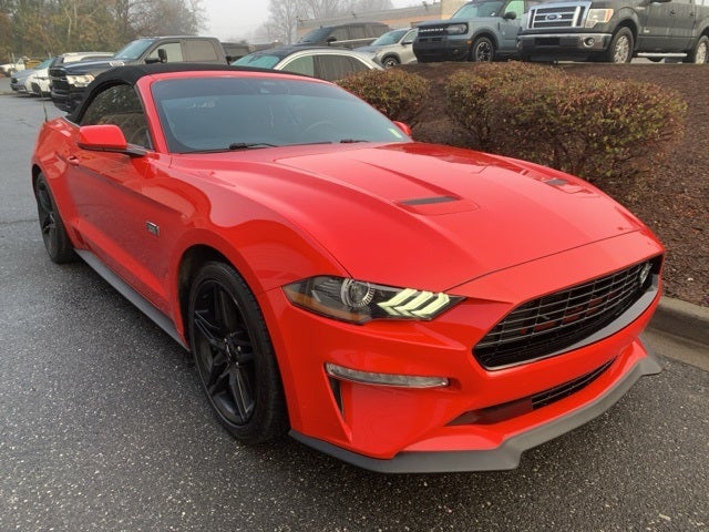 2021 Ford Mustang EcoBoost