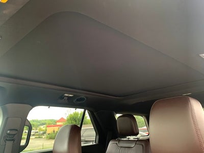 2023 Ford Explorer Platinum
