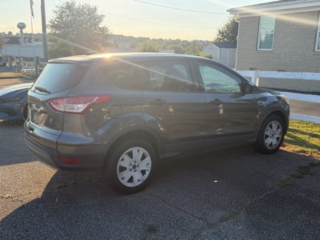 2016 Ford Escape S