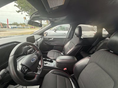 2025 Ford Escape ST-Line Select