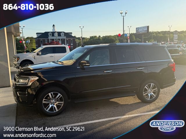 2024 Ford Expedition Limited's photo
