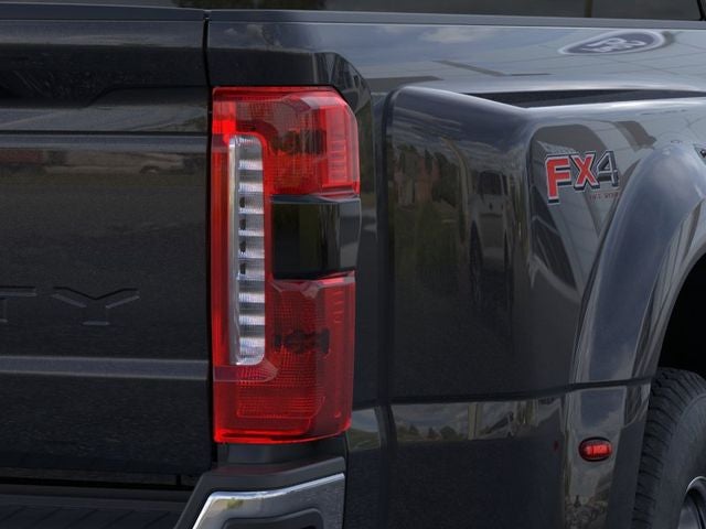 2026 Ford F-350SD Lariat DRW