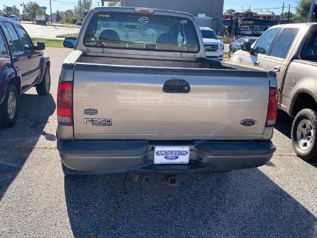 2004 Ford F-350SD XL