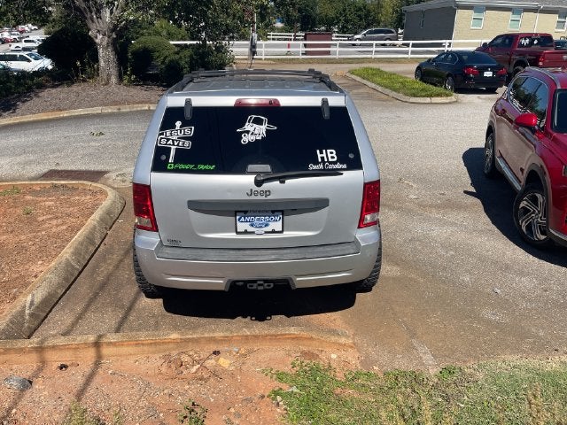 2005 Jeep Grand Cherokee Laredo
