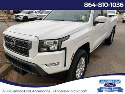 2024 Nissan Frontier SV