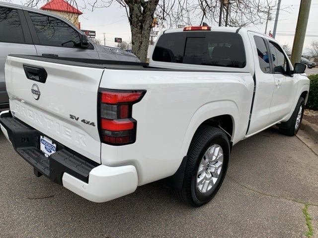 2024 Nissan Frontier SV