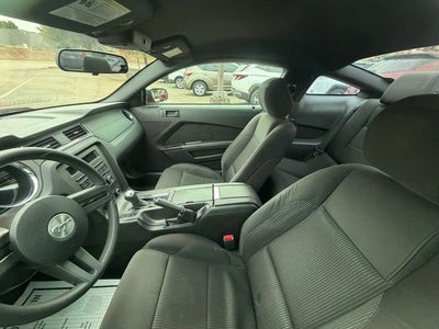 2012 Ford Mustang V6