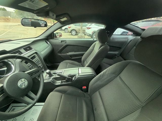 2012 Ford Mustang V6
