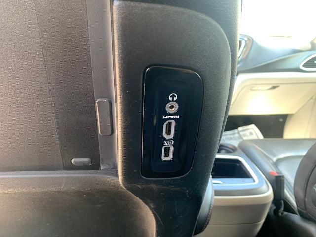 2018 Chrysler Pacifica Touring L Plus