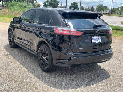 2023 Ford Edge SE