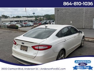 2015 Ford Fusion SE
