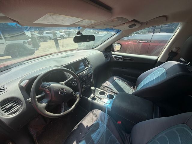 Used 2014 Nissan Pathfinder S with VIN 5N1AR2MN8EC718120 for sale in Anderson, SC